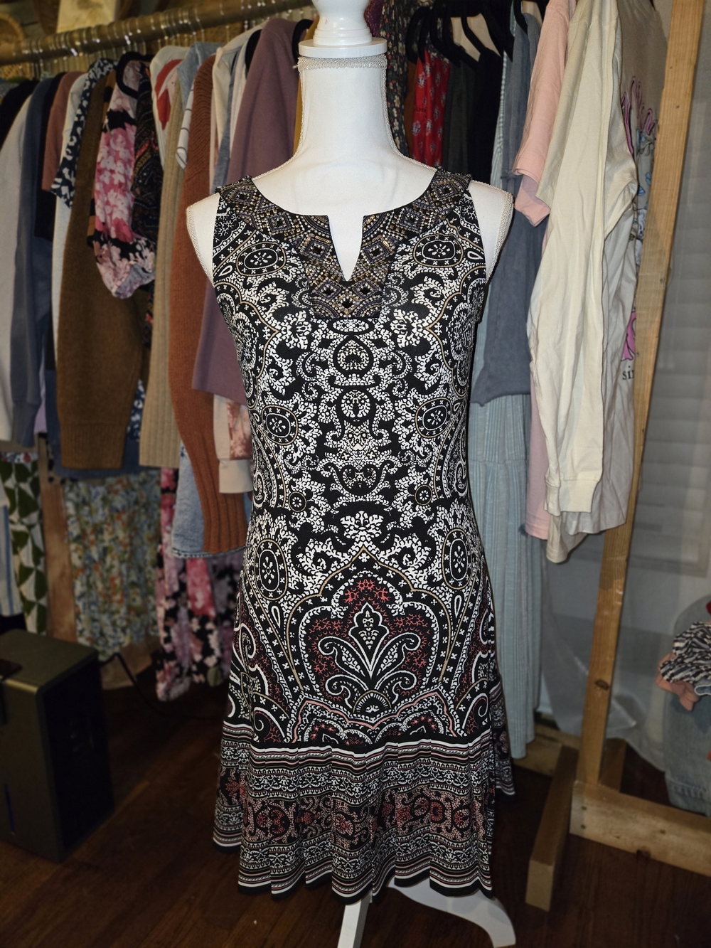 White House Black Market Black, White & Red Paisley Sleeveless Dress